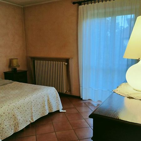 B&B "Madama Granet" บอร์โก ซานดาลมัซโซ ภายนอก รูปภาพ