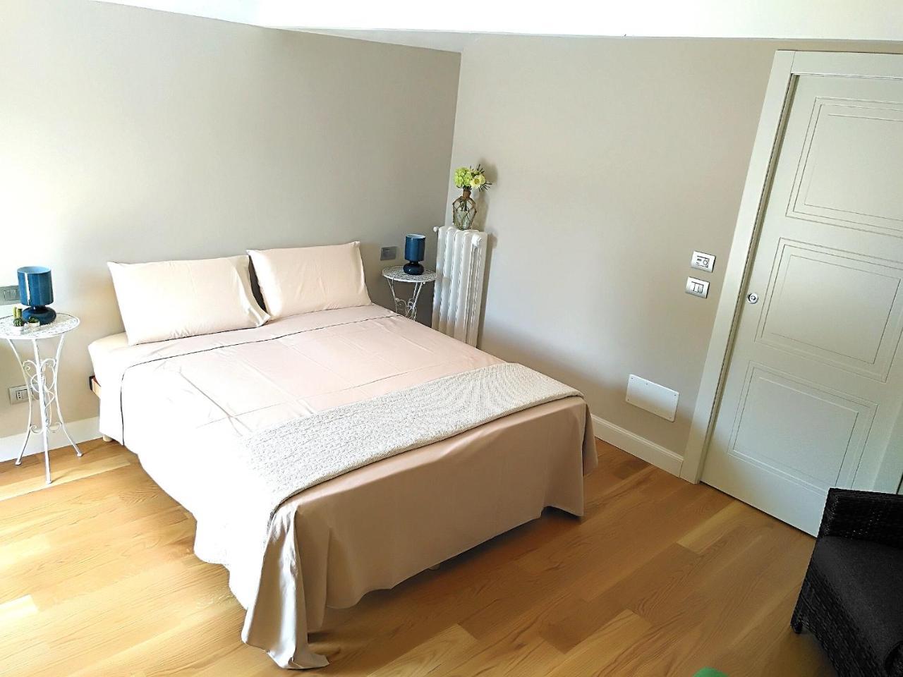 B&B "Madama Granet" บอร์โก ซานดาลมัซโซ ภายนอก รูปภาพ